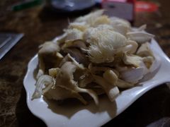 -洞穴餐厅