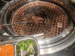 -韩烧牛中牛·甄选黑牛烤肉(黑金店)
