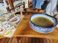 -香麒园·过桥米线·南湖雅宴