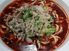 川香水煮肥牛面-康师傅私房牛肉面(北京南站店)