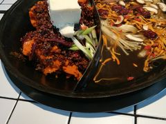 -瓜西西重庆火锅(花溪店)