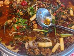 -牟记江湖特色重庆菜鱼蛋青蛙黄鳝海参(巴南区鱼洞鲁能店)