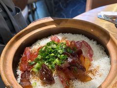 腊肠煲仔饭-常来小聚·广州非遗传承餐厅(高德置地店)