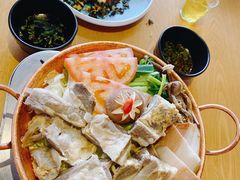 铜锅炖腊排骨-品味泸沽湖•民族特色菜(大落水店)