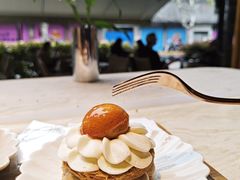 -VERIE BAKEHOUSE