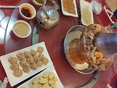 -鑫渔港海鲜本地菜·山海关浑锅(东戴河店)