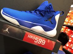 -东荟城名店仓