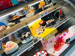 -DQ·蛋糕·冰淇淋(龙湖狮山天街店)