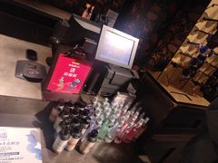 -Hollister Co(杭州万象城店)