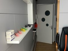 -翰佐蔡司小乐圆·依视路星趣控·暴龙眼镜折扣店