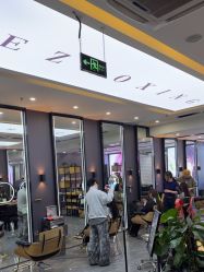 -藤野造型烫染·漂发