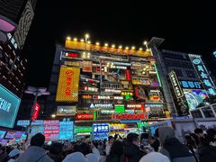 -黄兴南路步行商业街