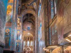 -滴血救世主教堂