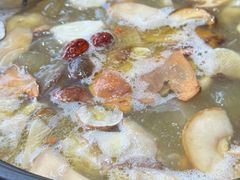 -野菌皇海景野生菌火锅(滨海大道店)