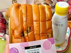 -皇冠幸福里动物奶油生日蛋糕(万达店)