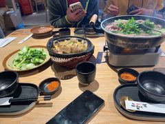 -川堂风·跷脚牛肉·乐山爆炒(宝山日月光店)