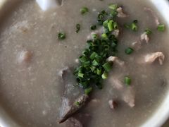 -洲心明记烧肉大粥(总店)