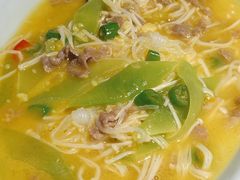 酸汤肥牛-小城故事·地道宁波味(月湖盛园店)