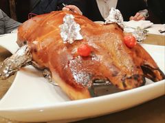片皮烤乳猪-御宝轩(益丰·外滩源店)