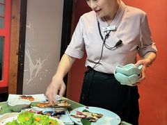 -万岛日本料理铁板烧(大宁店)