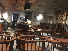 大堂-星巴克臻选(北京嘉里中心第二店)