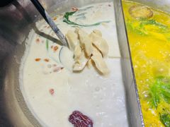 花胶鸡鸳鸯锅-湊湊火锅·茶憩(和平大悦城店)