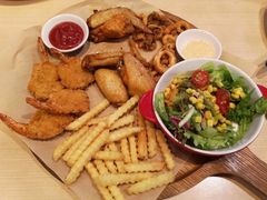 -必胜客(WOW梧州旺城店)