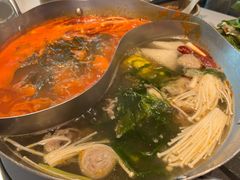 -左庭右院鲜牛肉火锅(金山万达店)