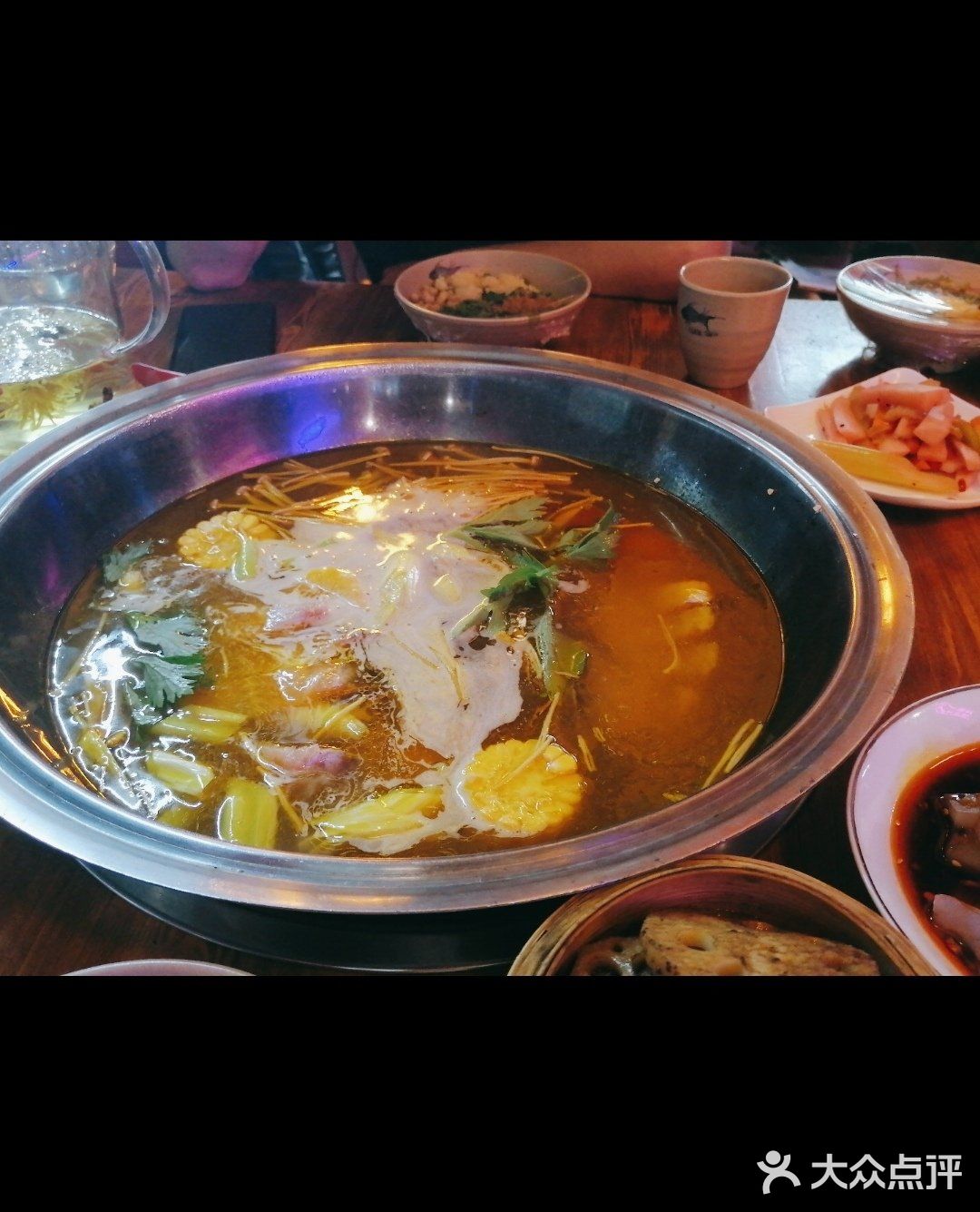[礼花]鲜江团鱼+招牌金汤锅（渝派）[调皮]