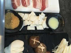 -贺野·自助炭火烤肉(紫藤路店)