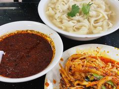 鸡西辣汤面-李刚鸡西刀削面