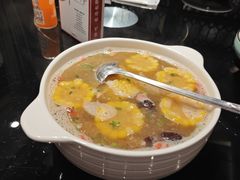 -川流不息·地道川菜·小龙虾(新松江路店)