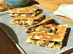 招牌辣味鲜虾馅饼-Bco豆库(苏州中心店)