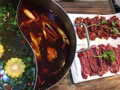 -牛缘村·贵州黄牛肉火锅(西善桥店)
