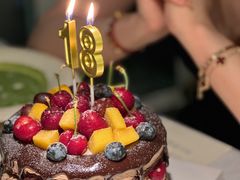 -春树下·树屋花房西餐厅(罍街AS1980店)