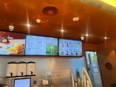 -奈雪的茶(青岛卓悦里INTOWN店)