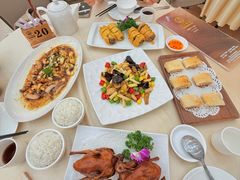 -轩记海鲜餐厅·四十五年老字号·经典粤菜(西区彩虹店)