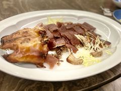 大红乳猪全体-伯衡55·吉品轩(乌鲁木齐南路店)