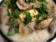 -肥汁米蘭香港米线(长宁来福士店)