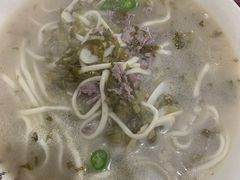 -何永光123鲜牛肉馆(1号店)