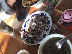 -东兴顺爆肚张