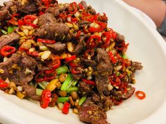 香辣驴肉锅-椿记烧鹅(叠彩店)