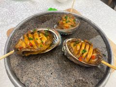 -品海楼·大连海胆锅贴馆(东港店)