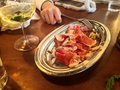 -羽深肉铺 Steak & Wine