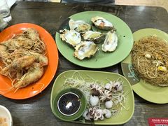 炭烧蒜蓉生蚝-贞姨美食·老字号海鲜大排档