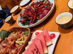 -老滇山寨•云南特色菜•地方菜•民族风情歌舞表演(金碧店)