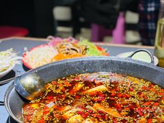-吃城都·鱼蛙火锅(西玉龙街店)