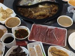 -陈府大宅门成都火锅·手切鲜肉(太原街店)