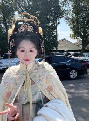 -一揽芳华汉服旗袍体验馆(拙政园店)