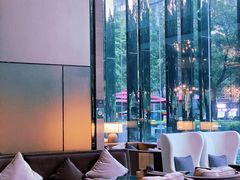 -广州天河希尔顿酒店